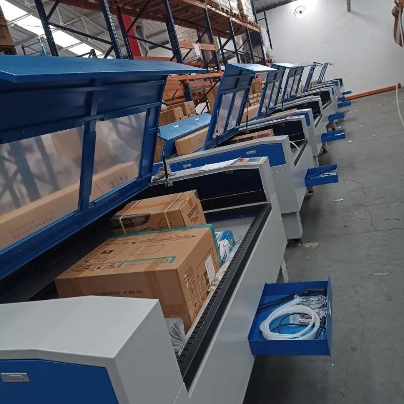 Estrutura e Máquinas da Recorte Brasil